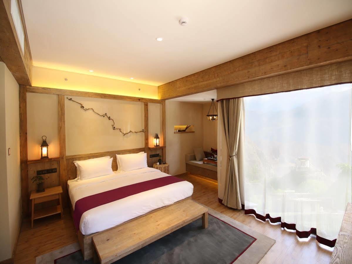 Lux* Tea Horse Road Benzilan Hotell Eksteriør bilde