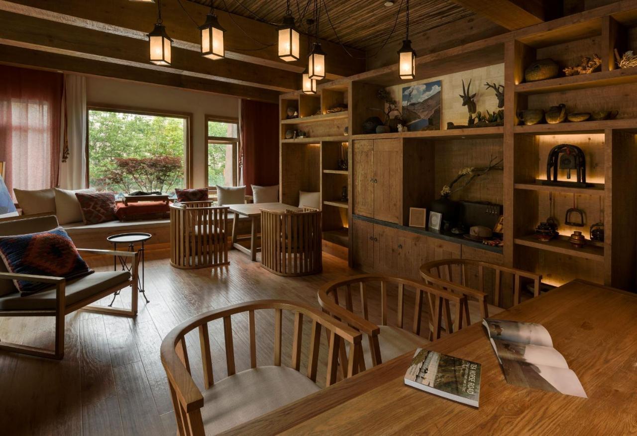 Lux* Tea Horse Road Benzilan Hotell Eksteriør bilde